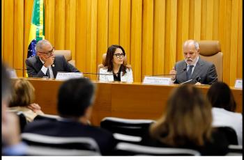 Vice-presidente do CSJT assina protocolo que orientará TRTs em conciliações de conflitos coletivos