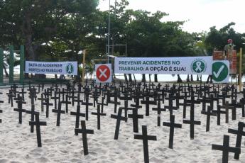 Movimento Abril Verde realiza ato em  defesa da segurança e saúde do trabalhador