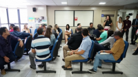 acolhimento antes do início da pauta de audiências, com o objetivo de tranqüilizá-los e disseminar a cultura de paz e conciliação.