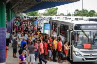 Justiça do Trabalho determina manutenção de 70% dos ônibus durante greve convocada para esta sexta