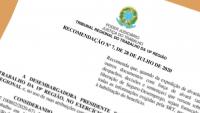 No último dia 28 de julho, a presidente e corregedora em exercício do Tribunal Regional do Trabalho da 19ª Região (TRT/AL), desembargadora Anne Inojosa, editou a Recomendação nº 07. Nela, a magistrada preconizou que os alvarás de liberação de seguro-desemprego, bem como os documentos que versem sobre o tema (atas, despachos, decisões e sentenças), que possuam força de alvará, deverão ser elaborados com todas as informações disponíveis e necessárias à habilitação do seguro.