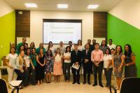 Representantes das instituições e gestores do Hospital Unimed