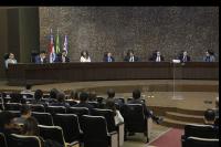Presidente do TRT/AL participa de cerimônia de assinatura dos alvarás dos credores da Laginha