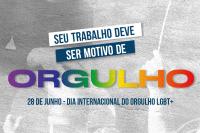 FOTO DA LOGOMARCA DO ORGULHO LGBT+, EM FUNDO CINZA, LEGENDA PRINCIPAL COLORIDA E CARACTERES AZUIS