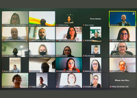 Mosaico com rosto de todos os participantes do seminário