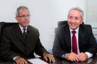 Desembargadores Antônio Catão, à esquerda, e Marcelo Vieria, à direita