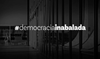 Democracia Inabalada