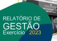 Na imagem, o nome relatório de gestão escrito em letras maiúsculas na cor branca sobre um fundo verde escuro e o ano 2023 escrito em letra amarela sobre um fundo azul escuro