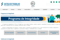 Página com fundo branco, um quadro azul com o nome em letras brancas Programa de Integridade e uma imagem de quebra cabeça