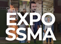 Foto escura com o nome EXPOSSMA grande ao centro e escrito em letras brancas; acima dele, o nome segunda edição e a imagem vazada de várias pessoas.